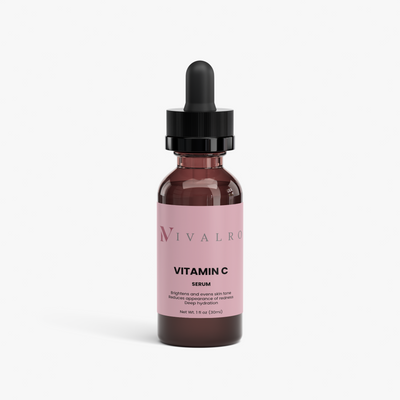 Sérum de Vitamina C de Ivalro: frasco ámbar visto de frente